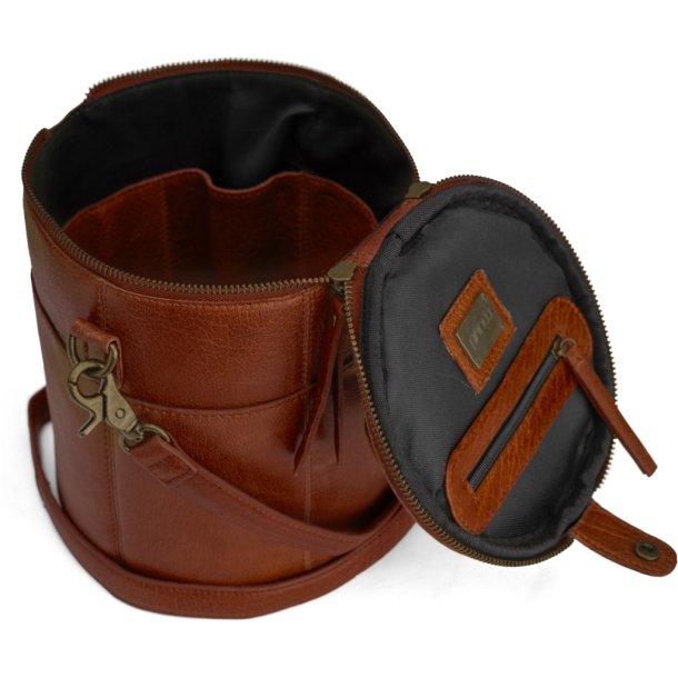 Muud Saturn V&auml;ska - L&auml;der, Rich Brown