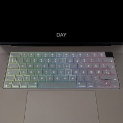 Philbert Tangentbordsskydd f&ouml;r MacBook Pro &amp; Air 13-14-16" (2021-2022) - Transparent/Regenbge