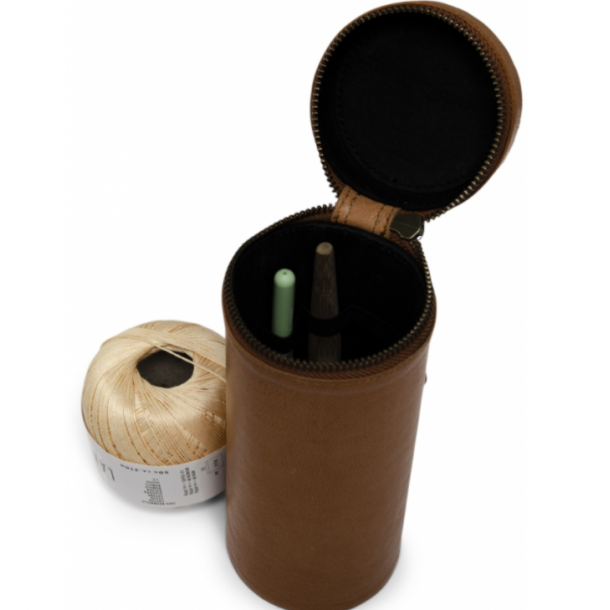 Muud Holly F&ouml;rvaring - L&auml;der, Whisky