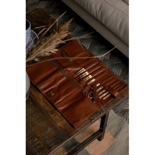 Muud Stockholm Etui f&ouml;r Stickor - L&auml;der, Rich Brown