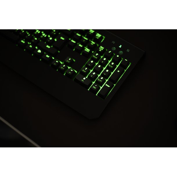 Gaming set - PRO, med tangentbord, mus och musmatta